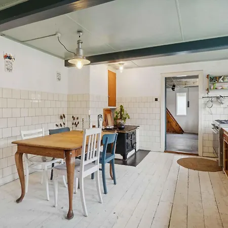 Idyllic 1857 In Langelands Nature Vakantieboerderij *